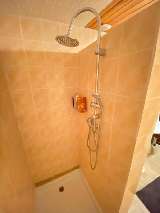 Uniquely Private Holiday Villa In The Charente Puyreaux Luaran gambar
